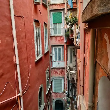 Гостевой дом La Casa Su Spaccanapoli *