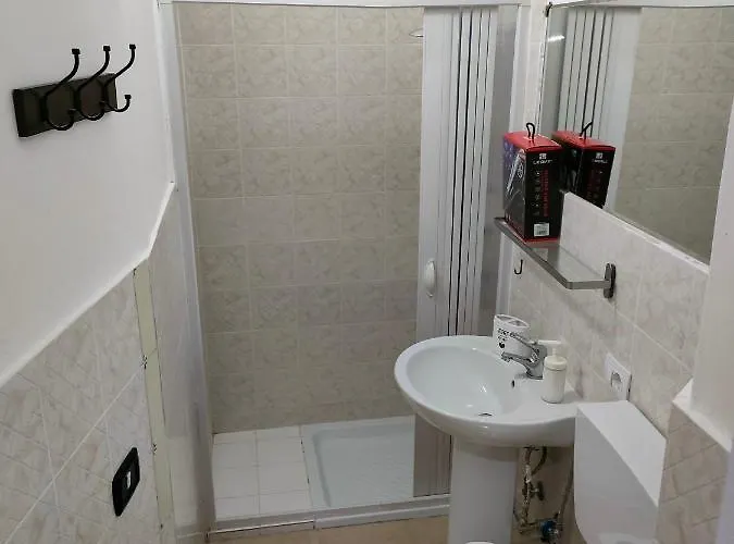 La Casa Su Spaccanapoli * נאפולי